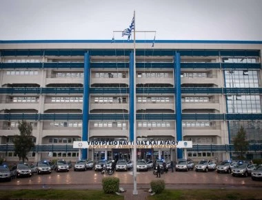 Υπ. Ναυτιλίας: Χωρίς ταμειακή τα κυλικεία του - «Παίρνουμε φθηνότερο καφέ» λέει ο Π. Κουρουμπλής! (βίντεο)